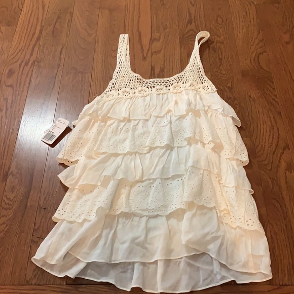 Layered tank - Picture 4 of 5